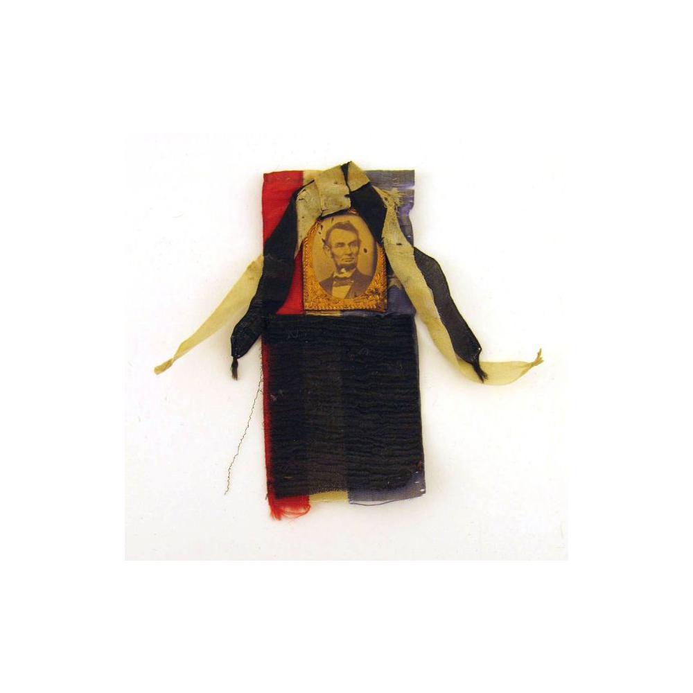 Image: Abraham Lincoln mourning ribbon