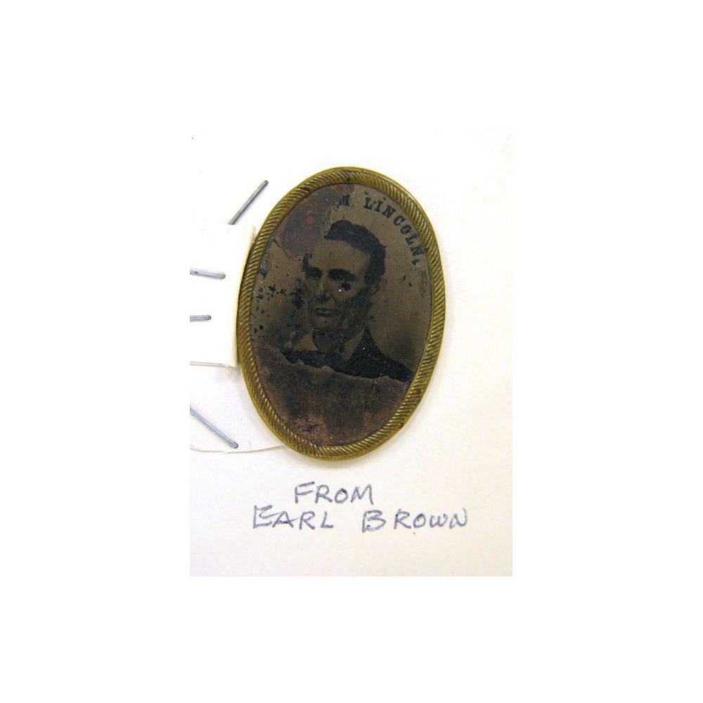 Image: Abraham Lincoln campaign button