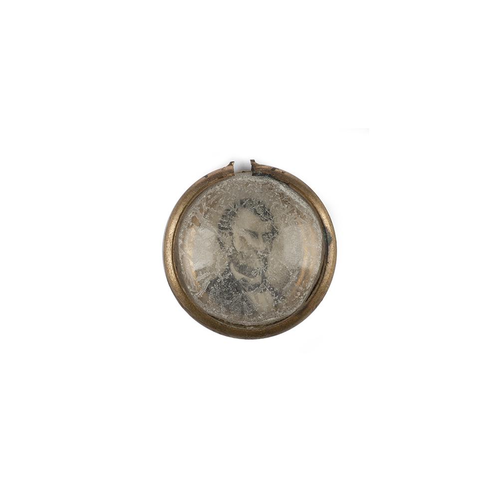 Image: Abraham Lincoln medallion
