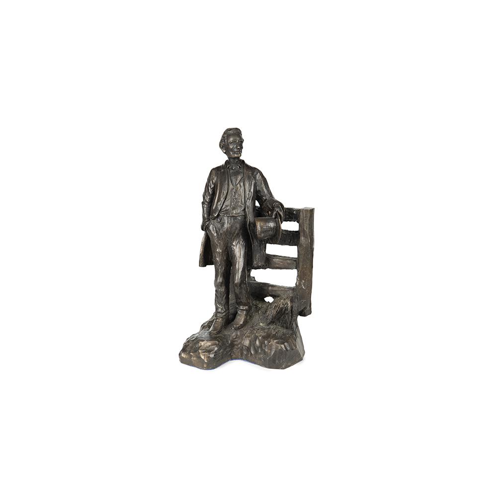 Image: "Prairie Lawyer" Abraham Lincoln Figurine