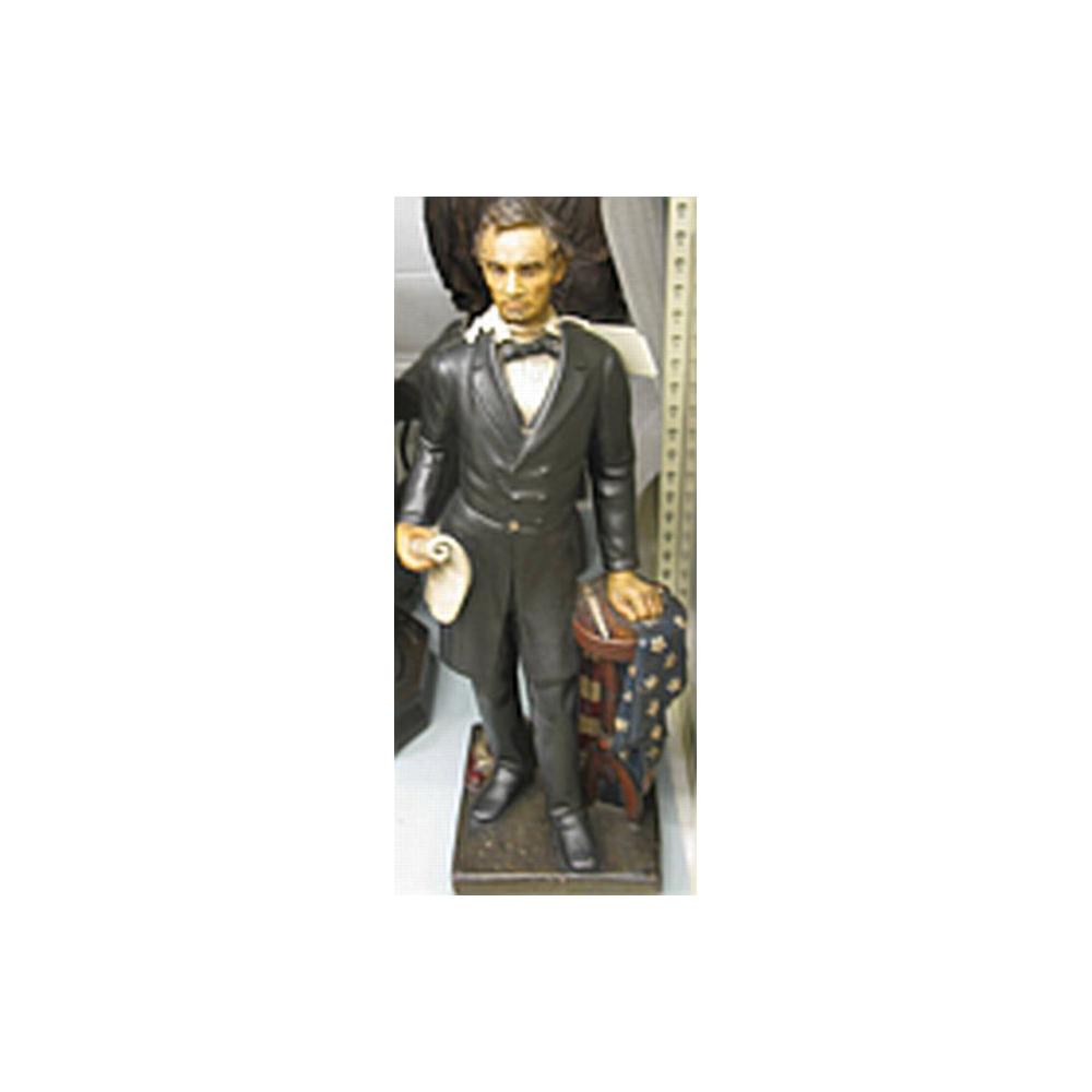 Image: Abraham Lincoln Figure
