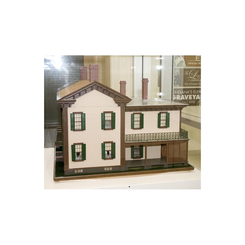 Image: Scale model of Lincoln's Springfield, Illinois, house