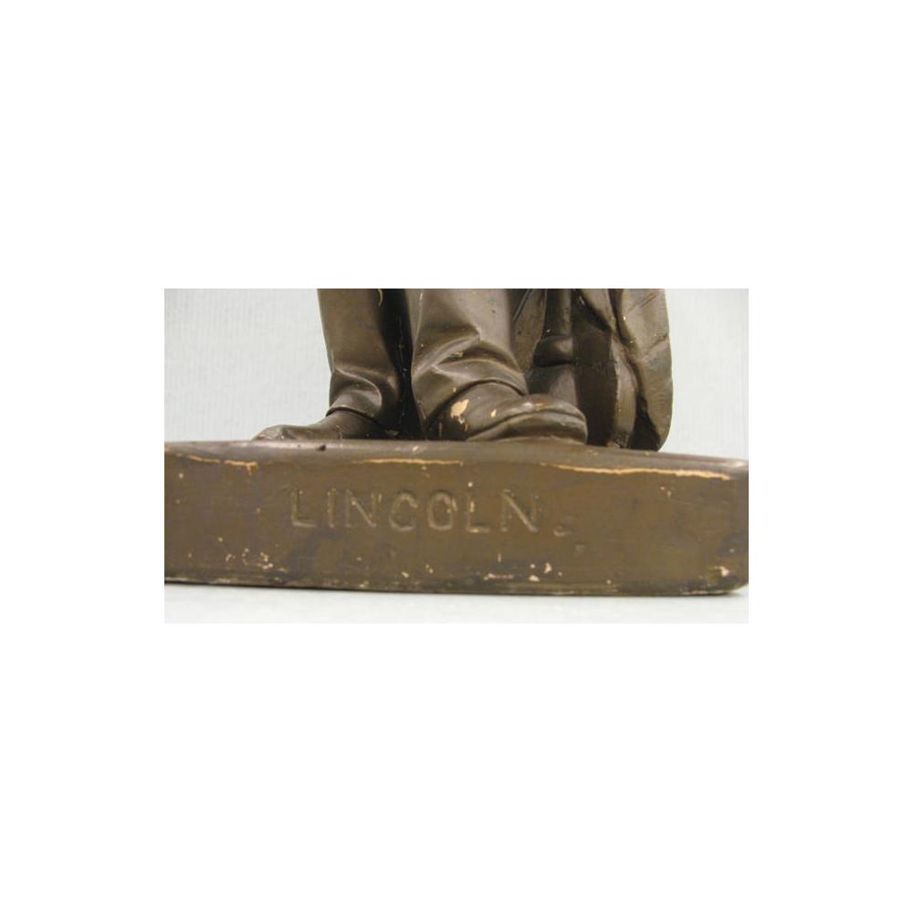 Image: Abraham Lincoln Figurine