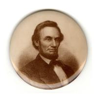 Image: 56 mm Abraham Lincoln pinback button