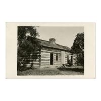 Image: Replica Thomas Lincoln cabin