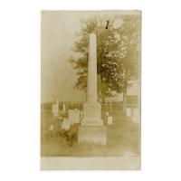 Image: Thomas Lincoln Monument in Shiloh Cemetery