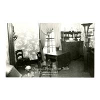 Image: Original Dining Room Table in A. Lincoln's Home