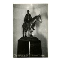 Image: The Circuit Rider statue in Lincoln's Tomb