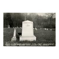 Image: Grave of Abraham Lincoln's Sister, Sarah Lincoln Grigsby