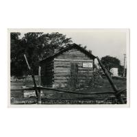 Image: Old Log Cabin That Lincoln's Parents Were Married In