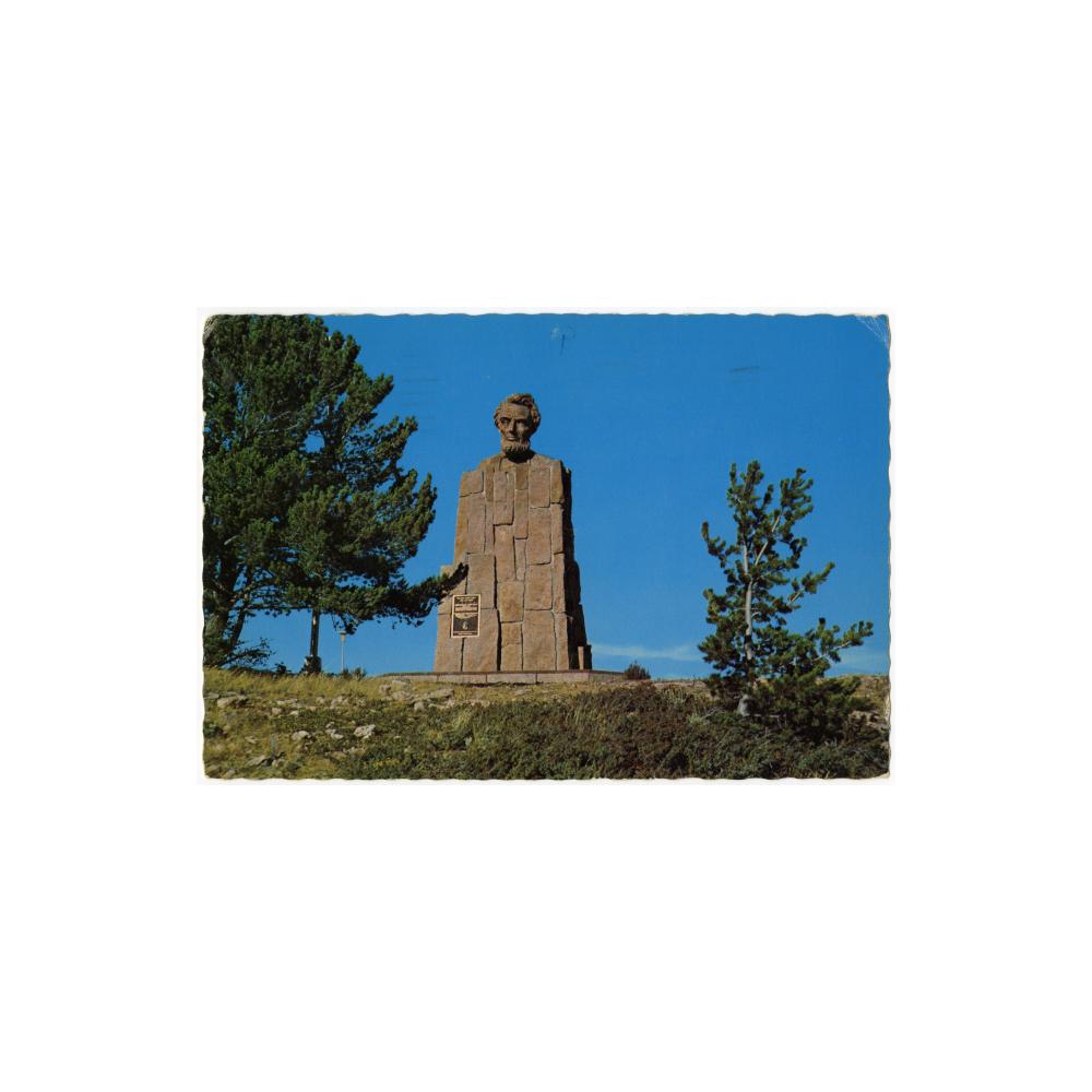 Image: Lincoln Monument in Wyoming