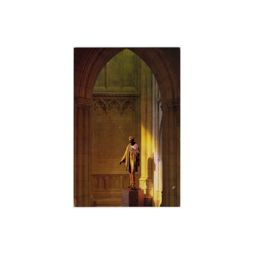 Image: Lincoln Memorial Bay, Washington Cathedral