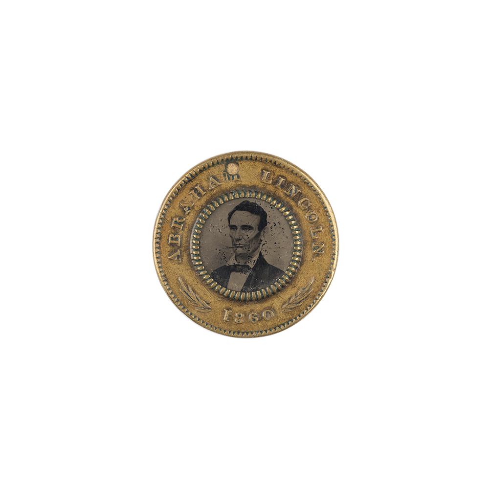 Image: Abraham Lincoln campaign button