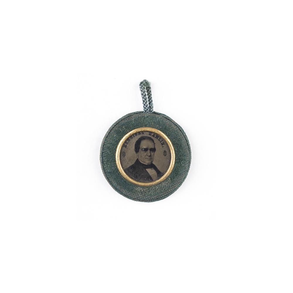 Image: Abraham Lincoln button