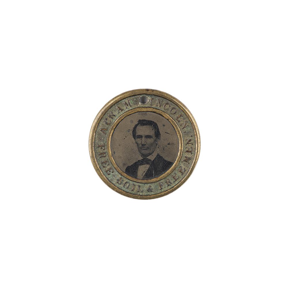 Image: Abraham Lincoln campaign button