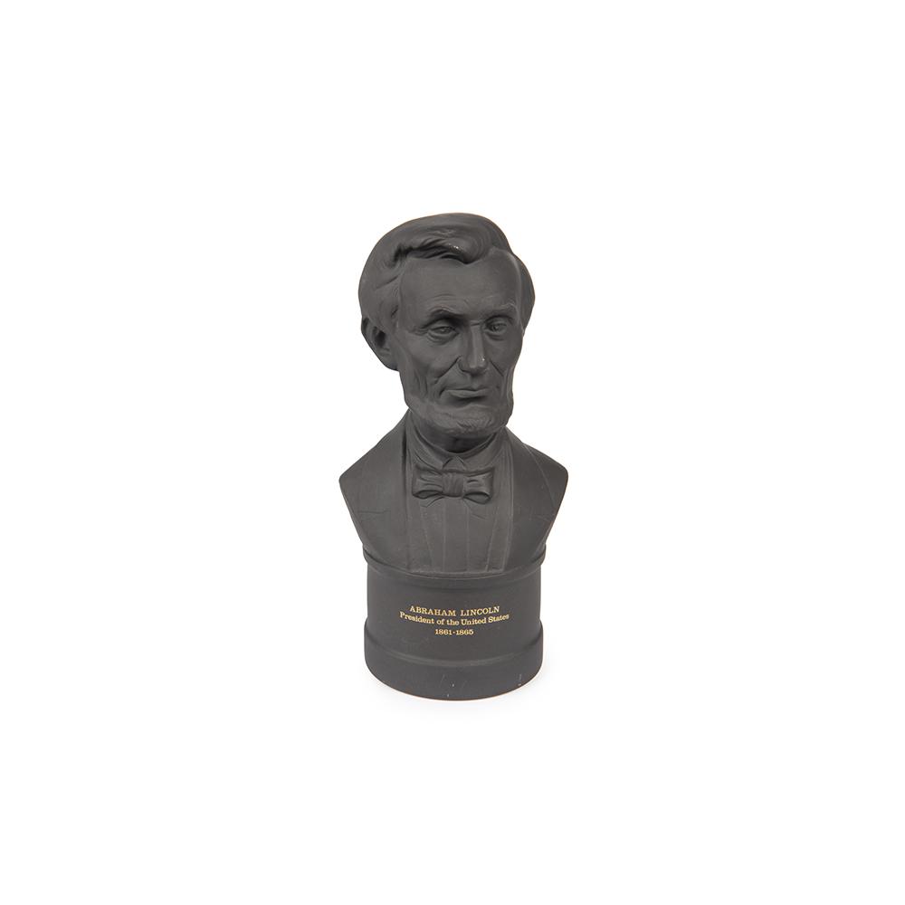 Image: Abraham Lincoln Wedgwood Bust