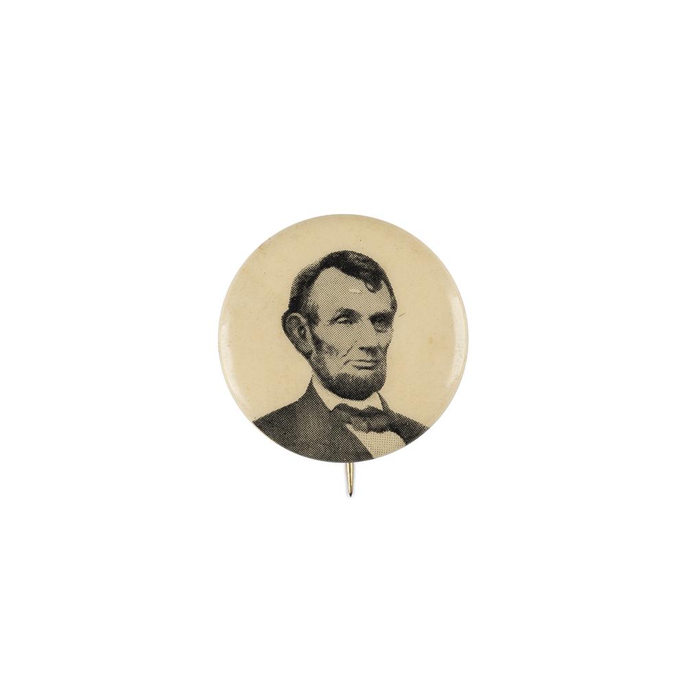 Image: Abraham Lincoln pin