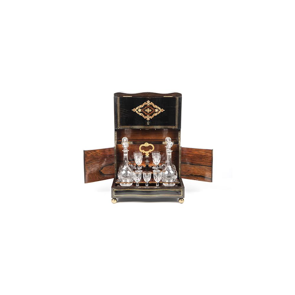 Image: Abraham Lincoln's portable bar