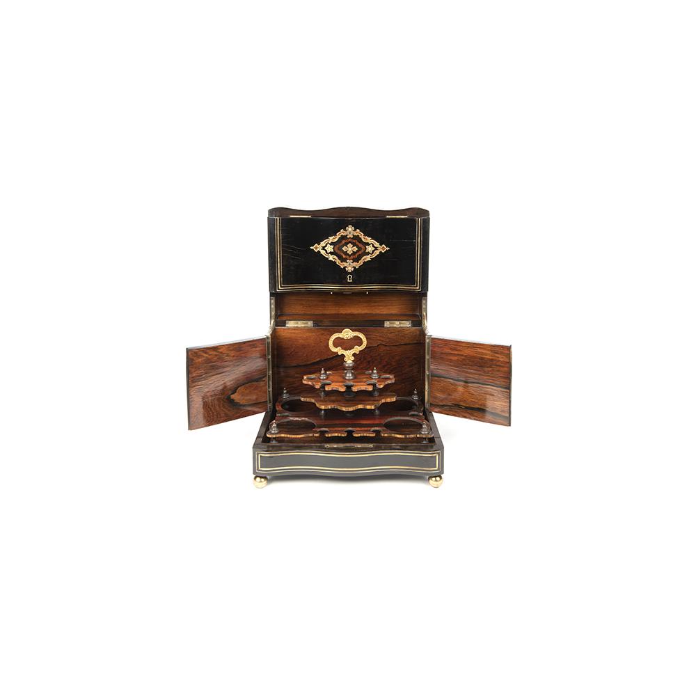 Image: Abraham Lincoln's portable bar